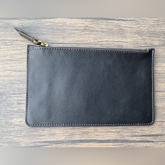 Fossil Black Textured Wallet - Picture 2 of 5